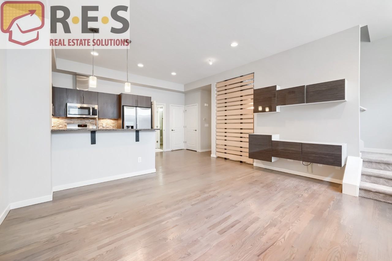 2170 S Josephine St #2 - Photo 3 of 11