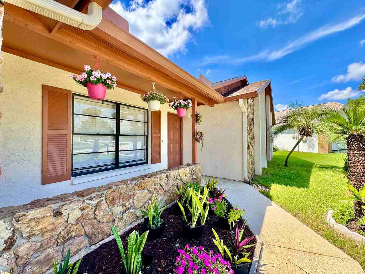 1603 Southcrest Ct - Photo 4 of 36