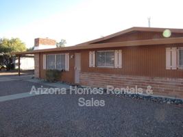 featured image of 6924 E Elbow Bay Dr