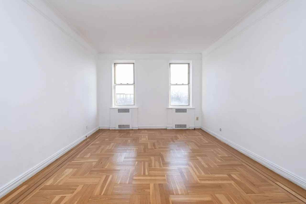 3321 Bruckner Blvd #5D - Photo 4 of 8