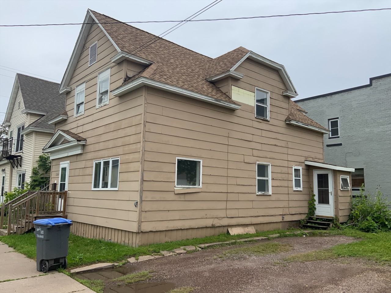 1809 N 17th St - Photo 2 of 15