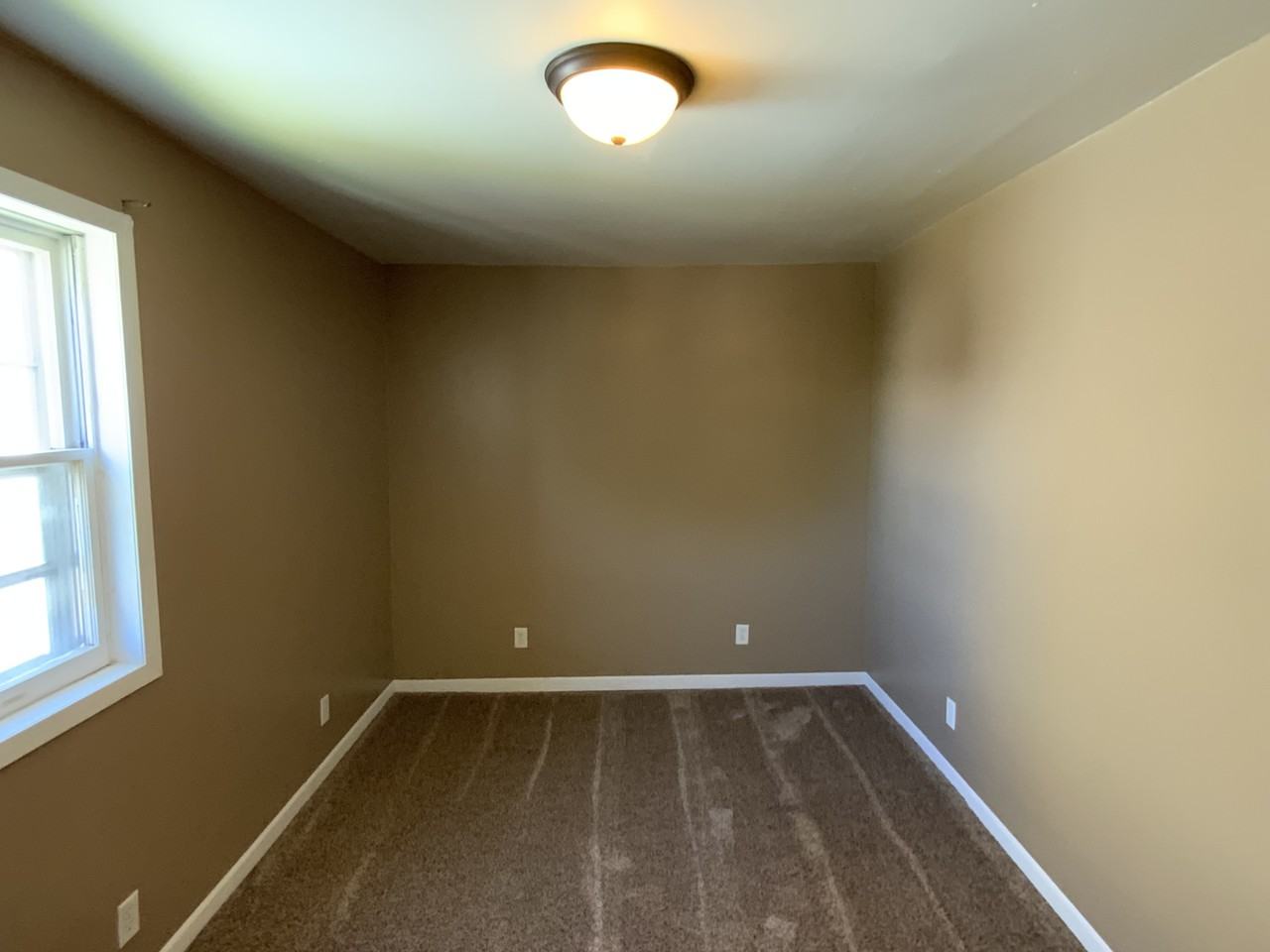 1809 N 17th St - Photo 3 of 15
