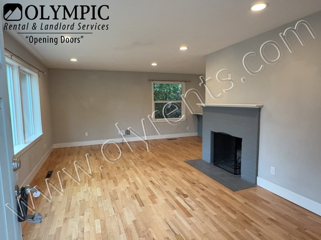 1005 S 35th St - Photo 4 of 11