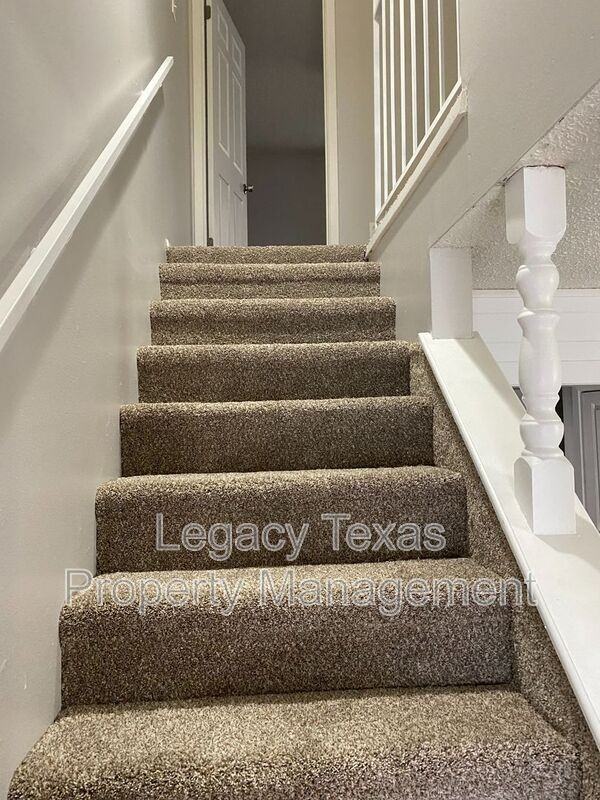 1604 Sun Valley Dr #B - Photo 5 of 22