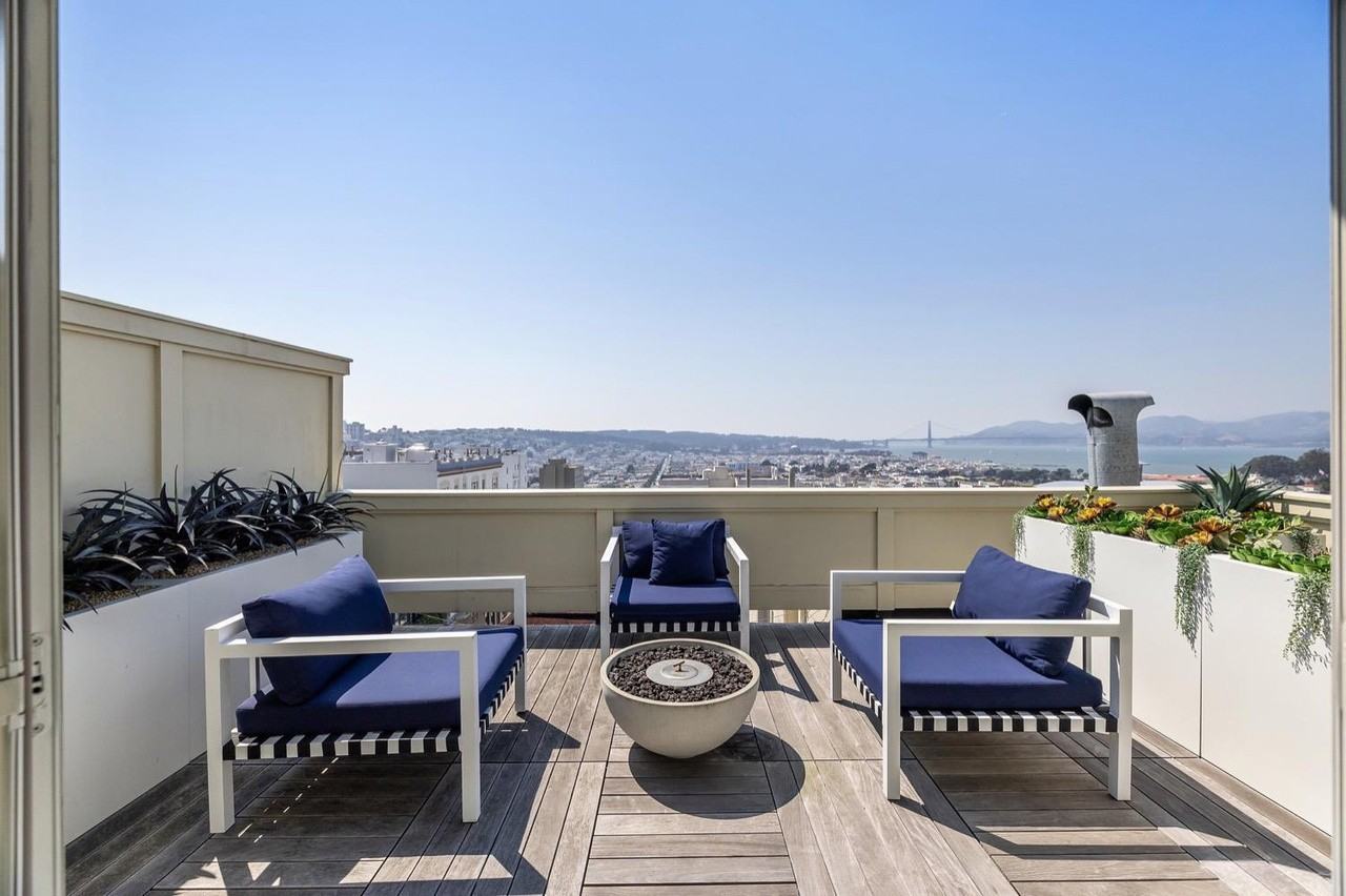 1234 Lombard St - Photo 4 of 10