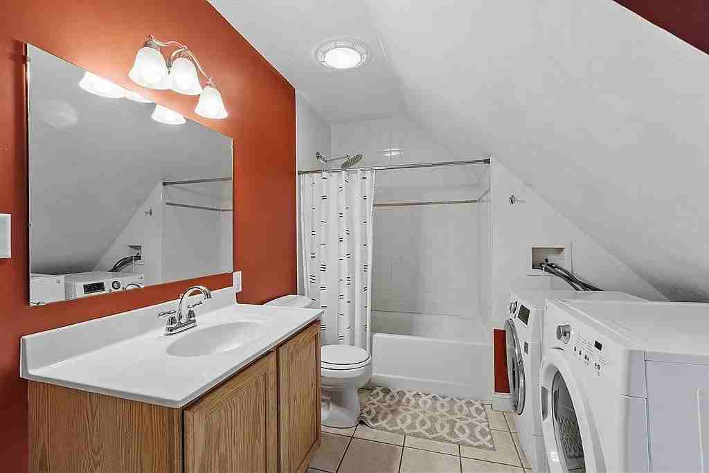 6 Oak St #3 - Photo 7 of 18