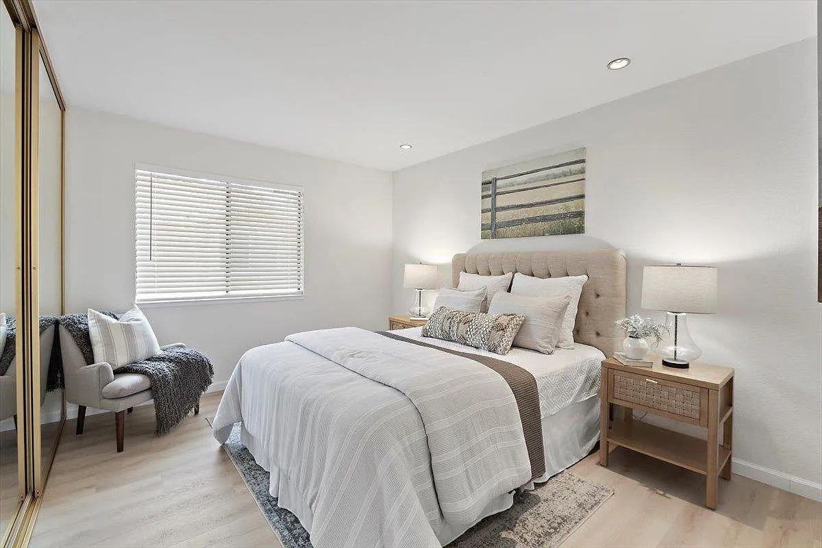 3583 Ivalynn Pl - Photo 6 of 15