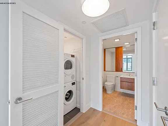 319 Schermerhorn St - Photo 4 of 8