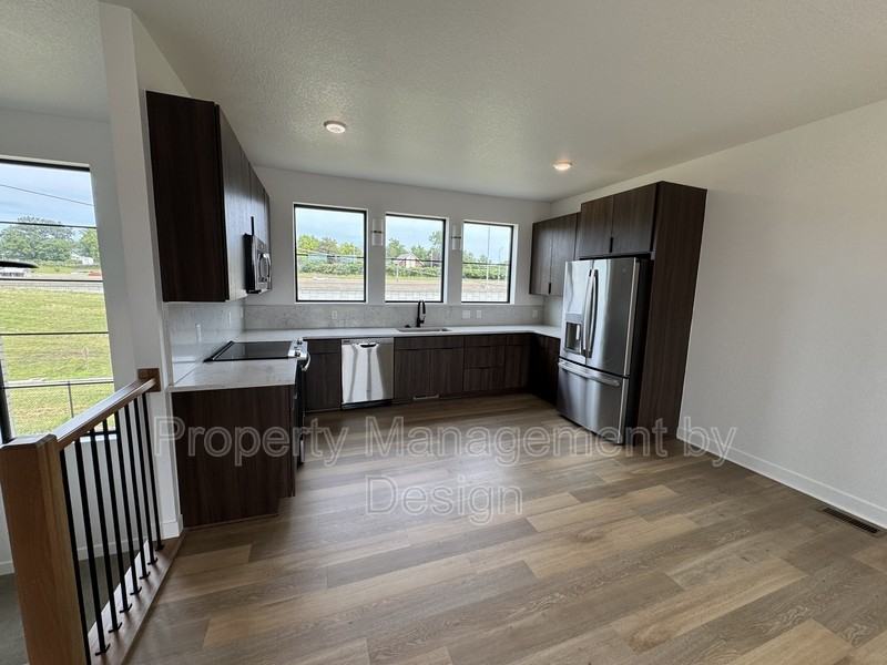 1371 Keosauqua Way - Photo 3 of 18