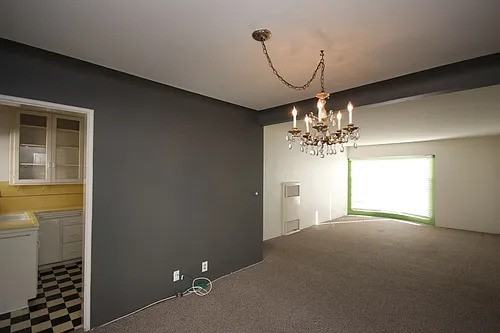 295 S Madison Ave #6 - Photo 5 of 10