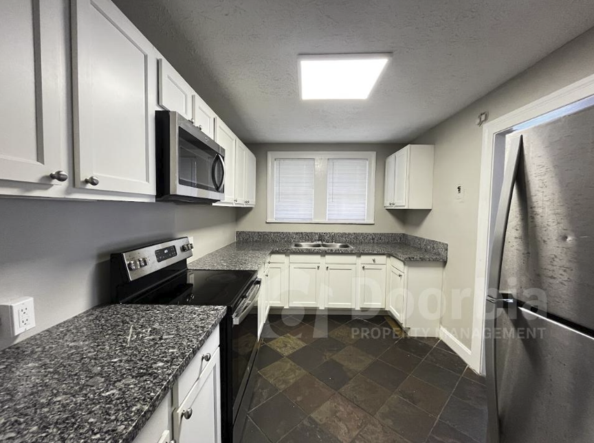 3668 Valencia Rd #4 - Photo 6 of 15
