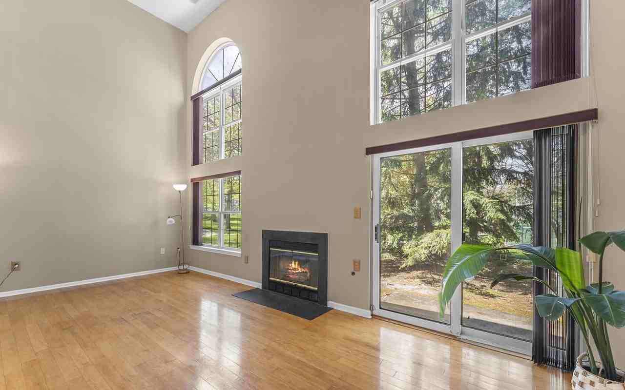 43 Ketley Pl - Photo 5 of 25
