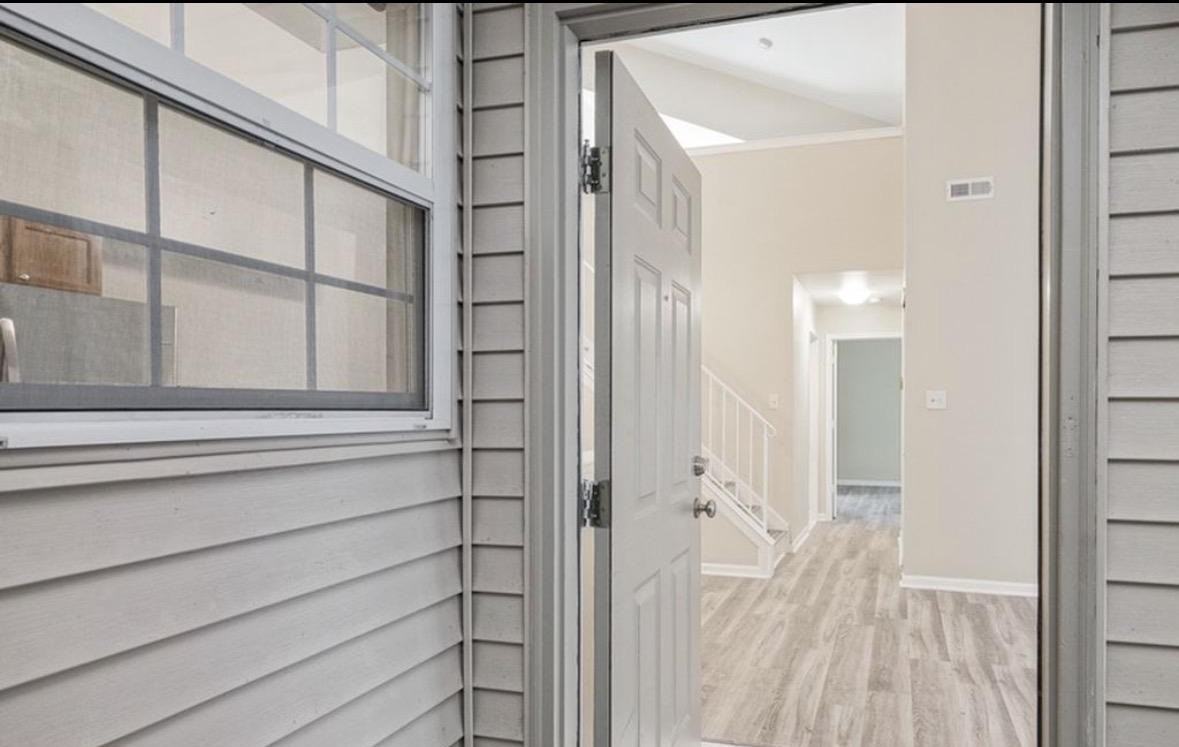 1396 Tristram Cir - Photo 3 of 17