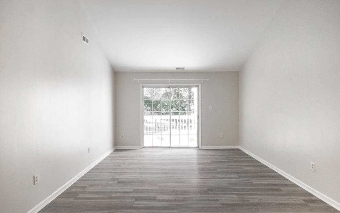 1396 Tristram Cir - Photo 6 of 17