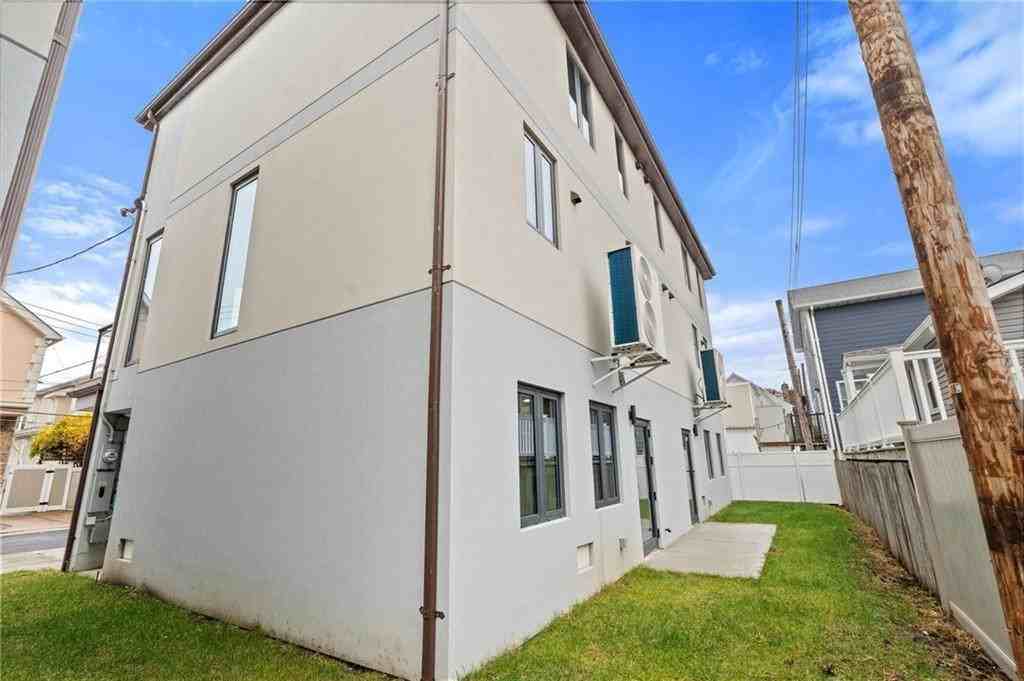 35 Keen Ct - Photo 4 of 24