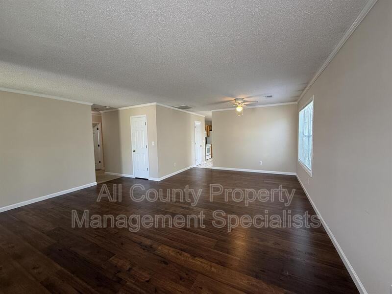 112 Malisa Dr - Photo 2 of 10
