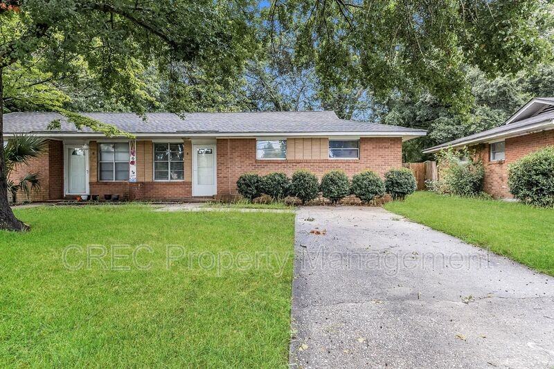 1635 Memminger Ave #B - Photo 3 of 18