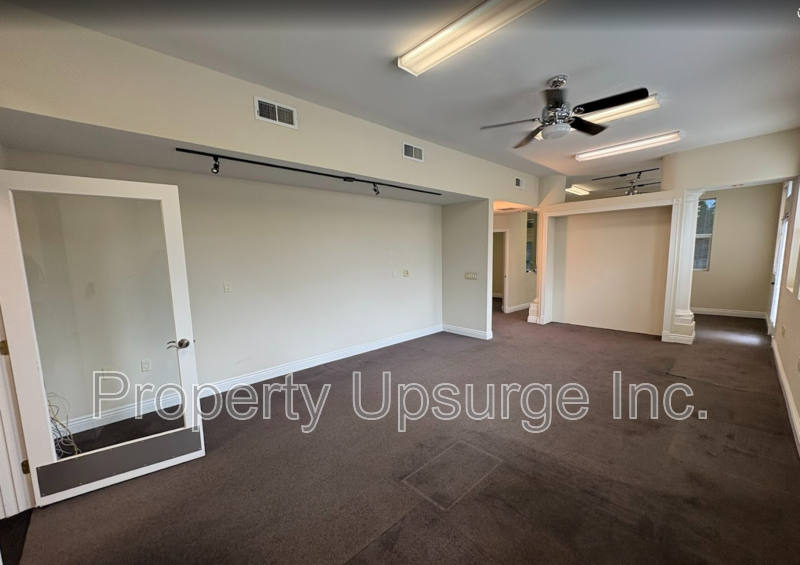 140 E 6th St - Photo 4 of 18