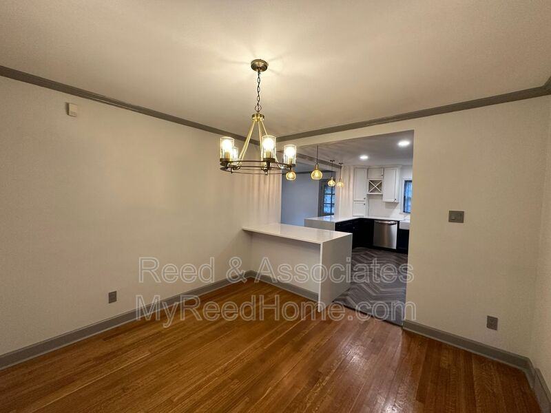 4297 Sequoia Ave - Photo 4 of 12