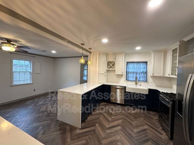 4297 Sequoia Ave - Photo 5 of 12