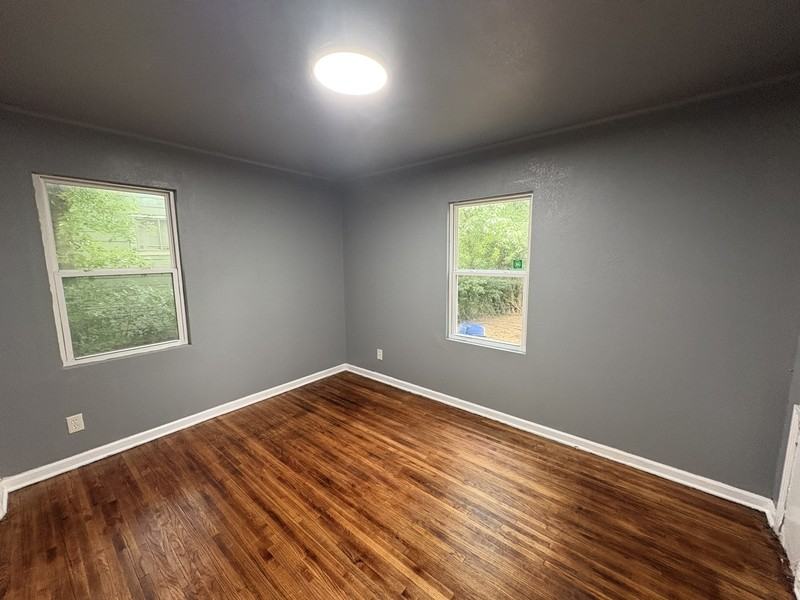 3514 N Hartford Ave - Photo 4 of 7