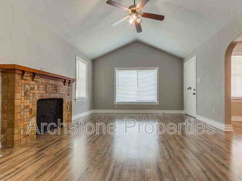 2006 Nw 26th St - Photo 2 of 32