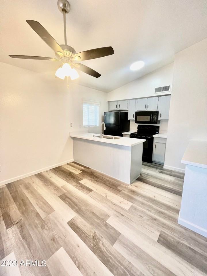 32 W Loma Vista Dr #102 - Photo 6 of 30