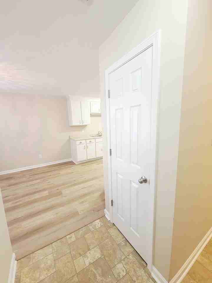 411 Whitehall Ct - Photo 2 of 50