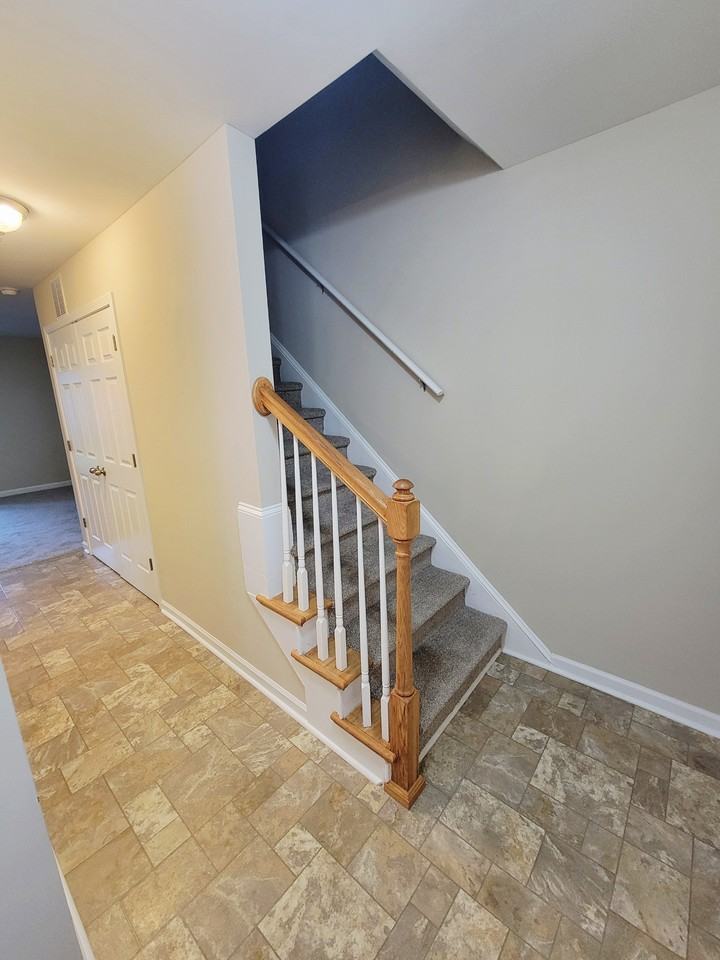 411 Whitehall Ct - Photo 3 of 50
