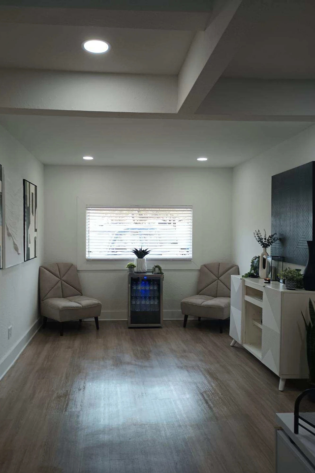 Emerald Lane - Photo 7 of 15