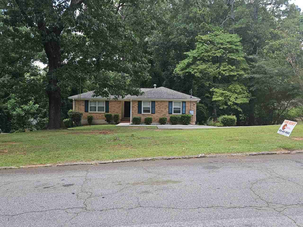 2679 Rollingwood Ln Se - Photo 2 of 17