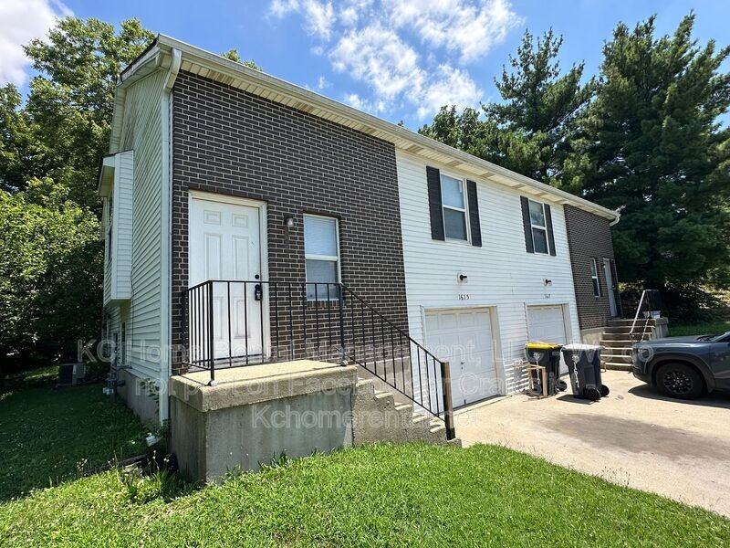 1615 Jackson Ave - Photo 2 of 30