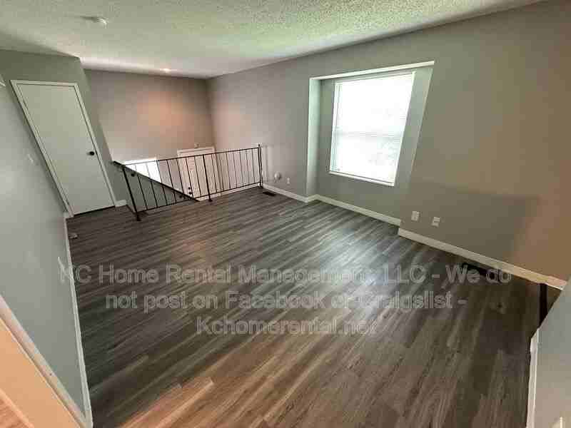 1615 Jackson Ave - Photo 5 of 30