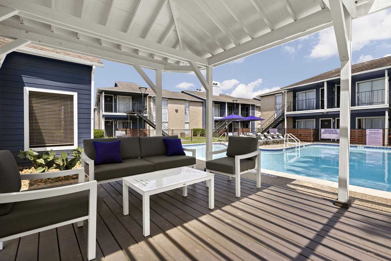 Solace Apartments - Photo 7 of 10