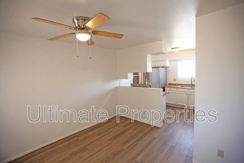 707 N 95th Dr - Photo 7 of 18
