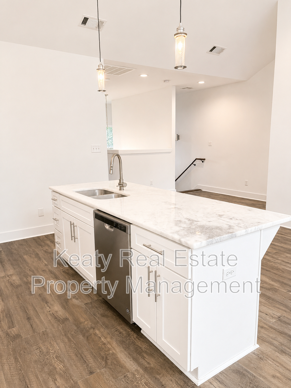 113 Highland Park Ln - Photo 5 of 11