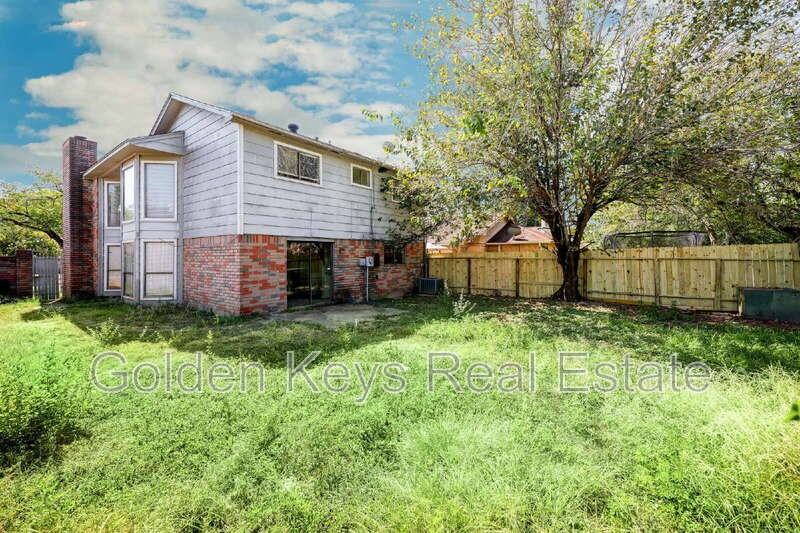 10731 Staghill Dr - Photo 6 of 10