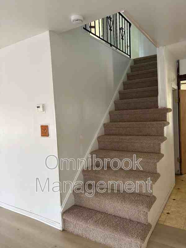1 Mystic Way - Photo 2 of 10