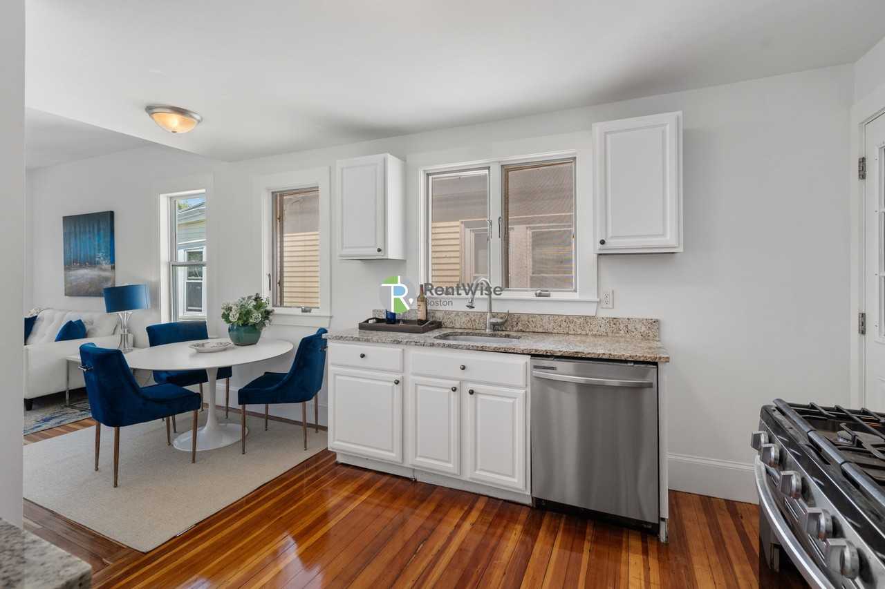 185 Powder House Blvd #2 - Photo 4 of 37