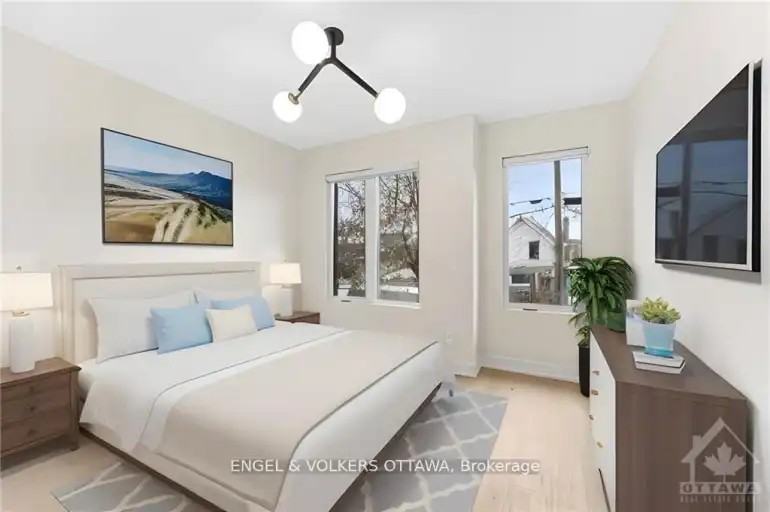 136 Carillon St #A - Photo 7 of 17