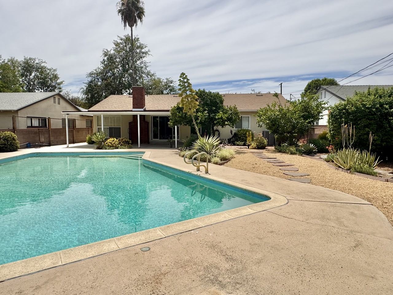 7928 Owensmouth Ave #NA - Photo 2 of 30
