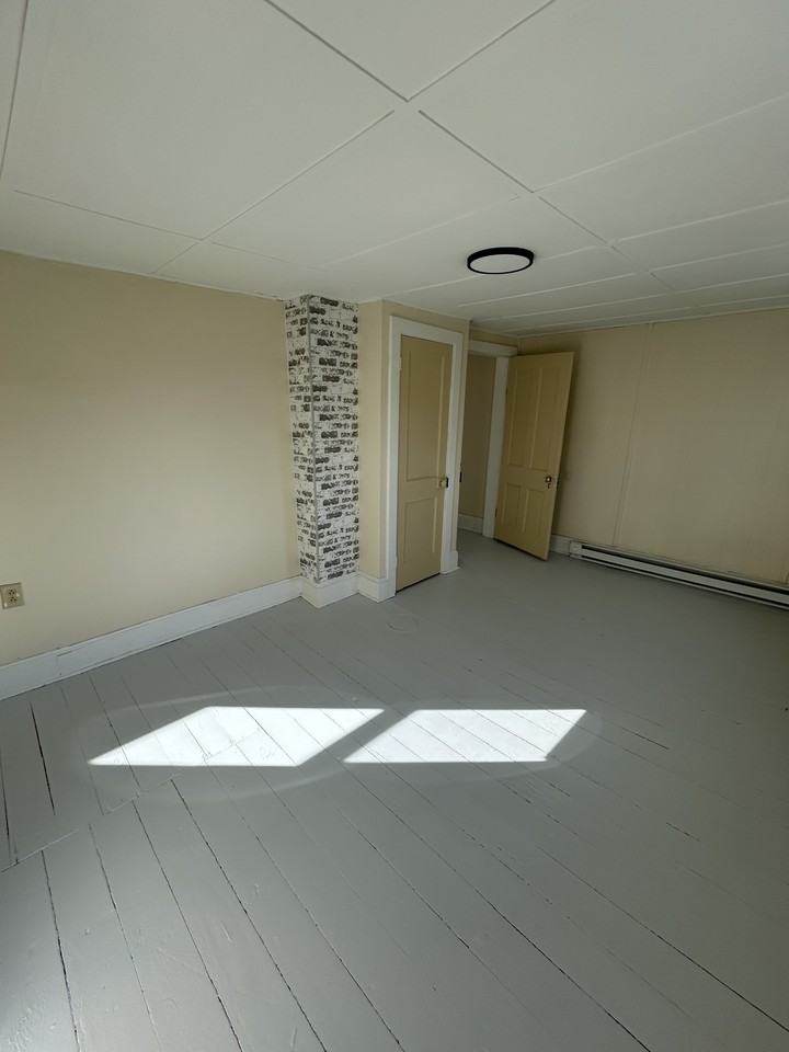 530 Virginia Ave #NA - Photo 2 of 9