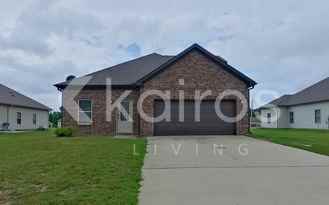 520 White Oak Cir - Photo 1 of 1