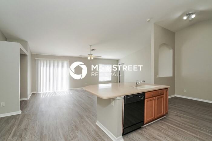306 Nw 3rd Ln - Photo 5 of 16