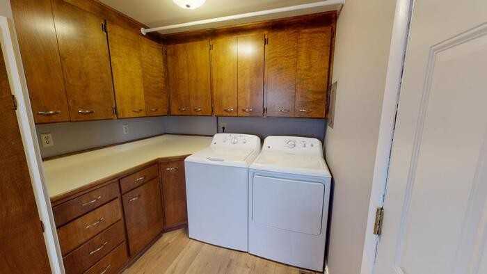 432 E Turnpike Ave - Photo 5 of 19