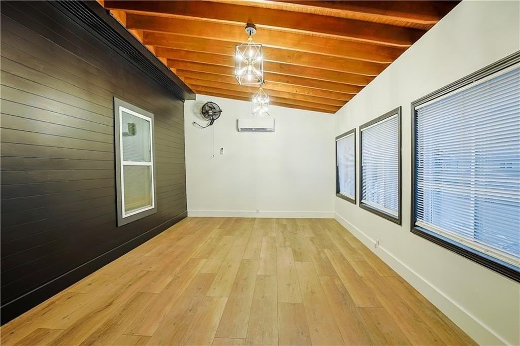 1170 Niles Ave Nw - Photo 6 of 46