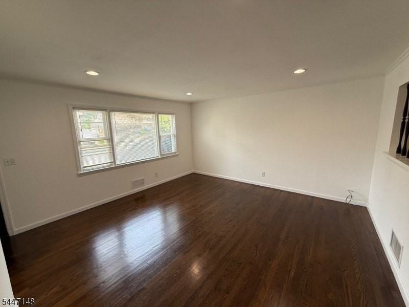 2514 Jackson Ave - Photo 5 of 16