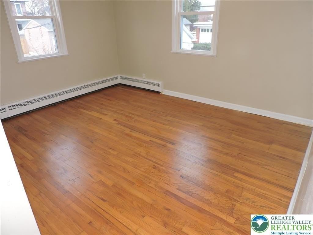1717 1/2 W Tremont St - Photo 6 of 9