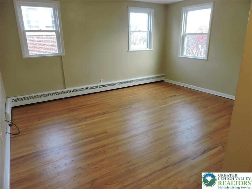 1717 1/2 W Tremont St - Photo 7 of 9