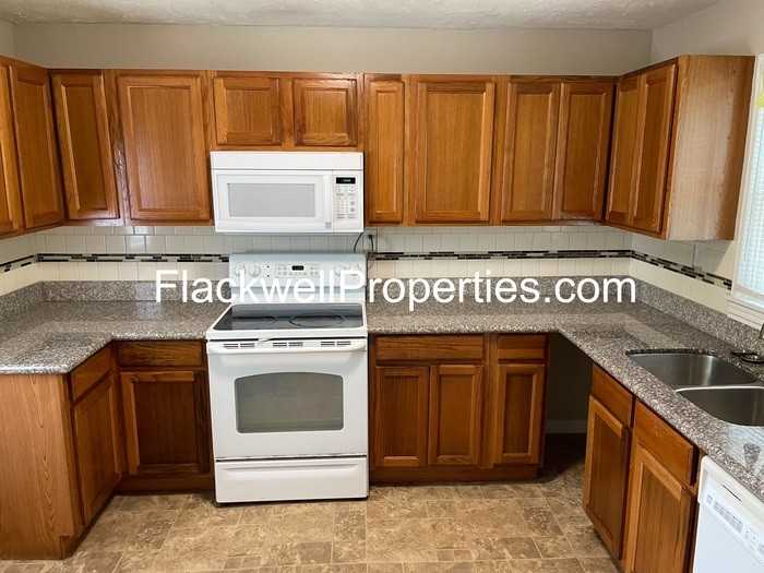 618 Canton Rd - Photo 3 of 3